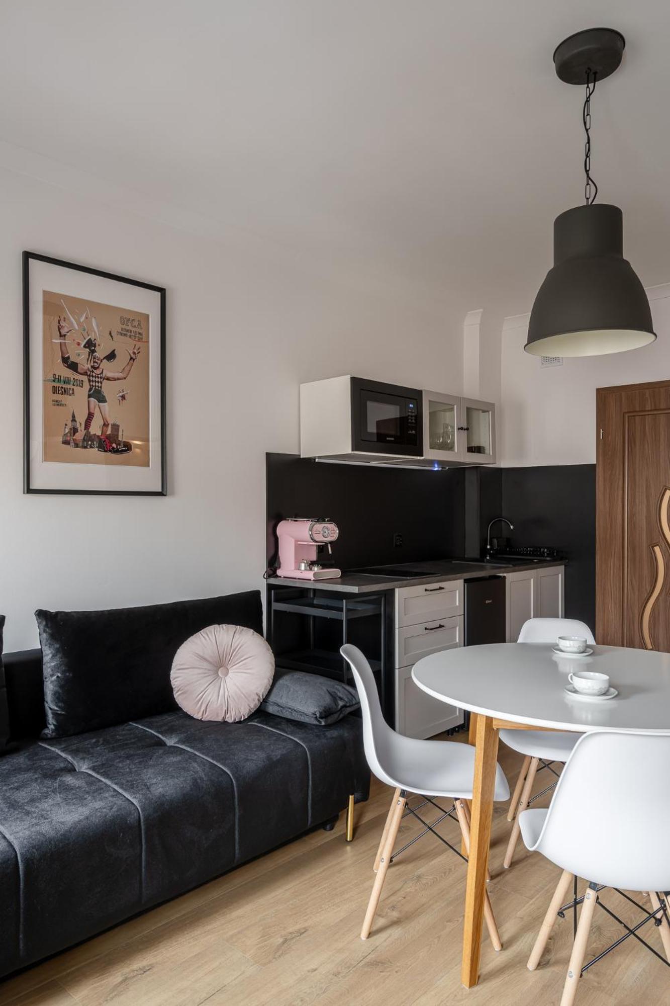 Rentplanet - Apartamenty Cybulskiego II Вроцлав Екстер'єр фото
